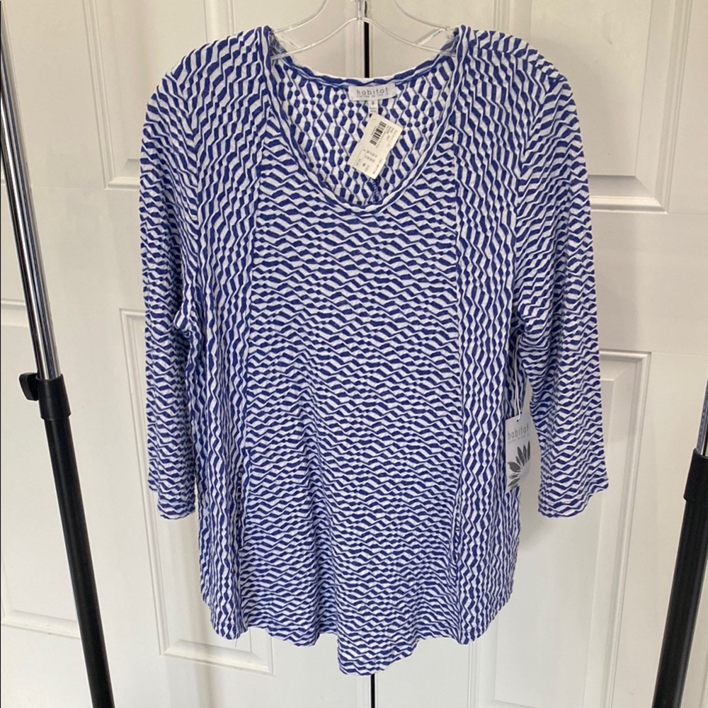 Habitat Blue and White Graphic 3/4 Sleeve Blouse